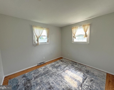 310 Fish Pond Road - Photo Thumbnail 11