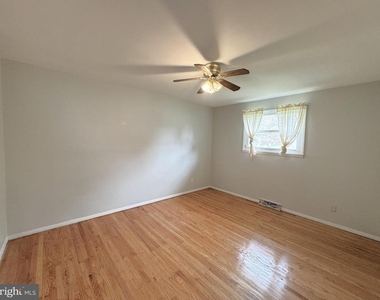 310 Fish Pond Road - Photo Thumbnail 10