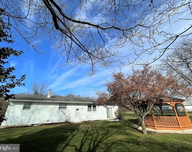 310 Fish Pond Road - Photo Thumbnail 17