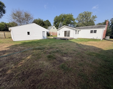 3652 Inverness Street - Photo Thumbnail 29
