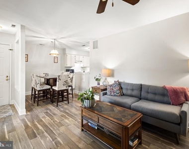 17 Chelsea Court - Photo Thumbnail 7