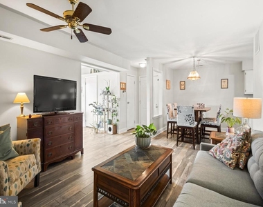 17 Chelsea Court - Photo Thumbnail 6