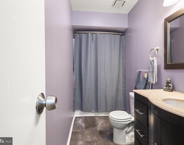 17 Chelsea Court - Photo Thumbnail 12