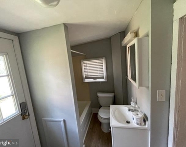 135 Potter Street - Photo Thumbnail 10