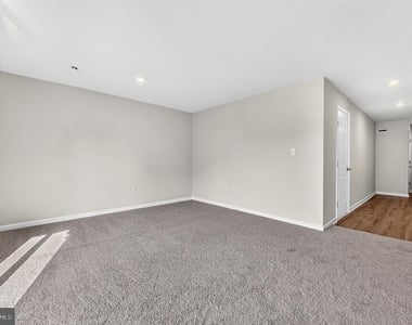 157 Essex Drive - Photo Thumbnail 20