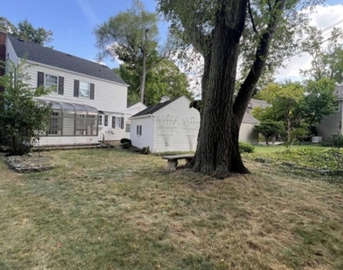 403 Wesley Street - Photo Thumbnail 1