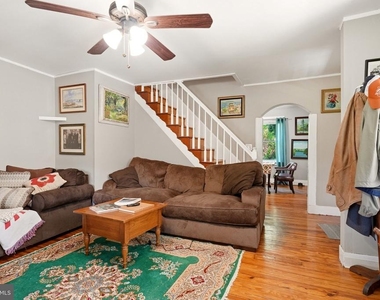 400 W Chapel Avenue - Photo Thumbnail 10