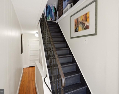 400 W Chapel Avenue - Photo Thumbnail 16