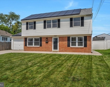 7509 Wyndam Road - Photo Thumbnail 1