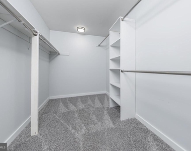 115 Greenvale Court - Photo Thumbnail 21