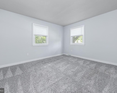 115 Greenvale Court - Photo Thumbnail 23