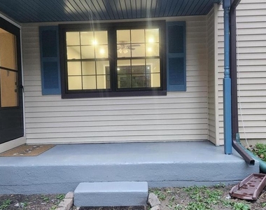4 Meadowside Court - Photo Thumbnail 1
