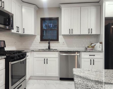 4 Meadowside Court - Photo Thumbnail 8