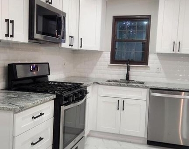 4 Meadowside Court - Photo Thumbnail 9