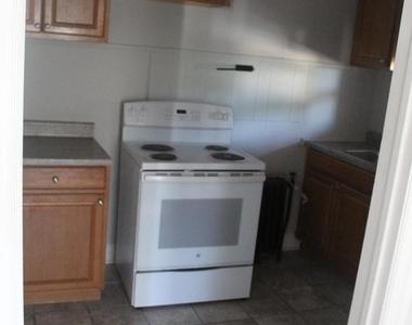 165 Summit Avenue - Photo Thumbnail 11