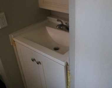 165 Summit Avenue - Photo Thumbnail 5