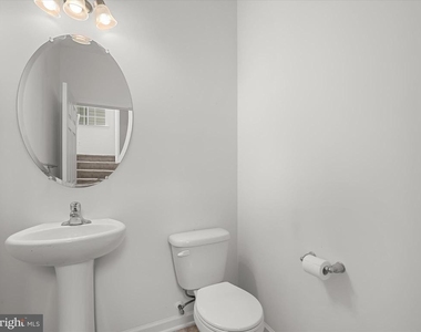 415 Bodkin Street - Photo Thumbnail 16