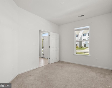 415 Bodkin Street - Photo Thumbnail 26