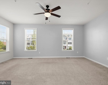 415 Bodkin Street - Photo Thumbnail 5