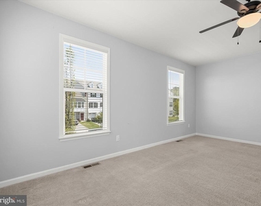 415 Bodkin Street - Photo Thumbnail 15