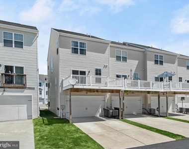 415 Bodkin Street - Photo Thumbnail 32