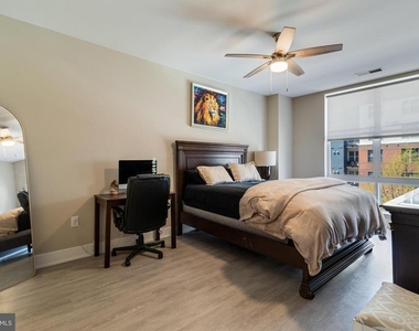 145 Riverhaven Drive - Photo Thumbnail 8