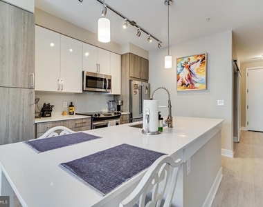 145 Riverhaven Drive - Photo Thumbnail 18