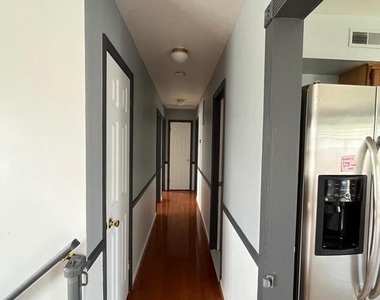 5102 Nantucket Road - Photo Thumbnail 7