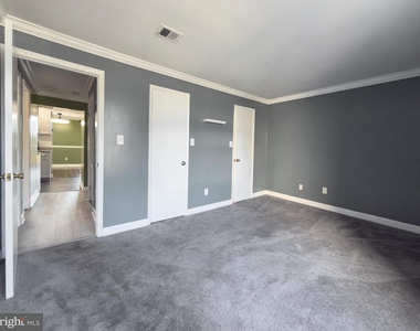 3327 Huntley Square Drive - Photo Thumbnail 12