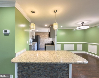 3327 Huntley Square Drive - Photo Thumbnail 8