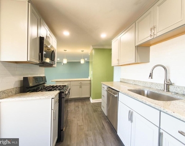 3327 Huntley Square Drive - Photo Thumbnail 1