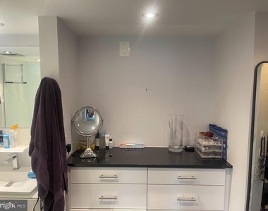4601 N Park Avenue - Photo Thumbnail 9
