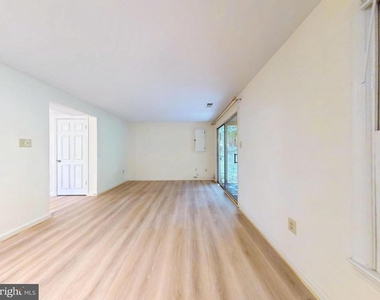 10651 Pine Haven Terrace - Photo Thumbnail 36