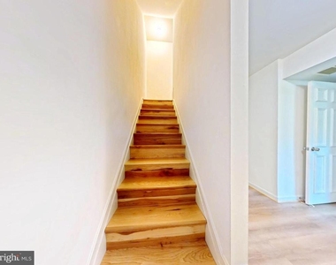 10651 Pine Haven Terrace - Photo Thumbnail 16