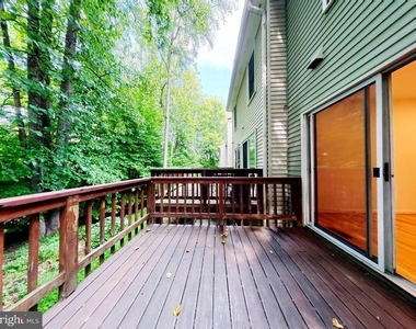 10651 Pine Haven Terrace - Photo Thumbnail 47