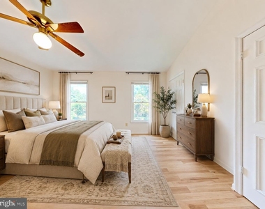 10651 Pine Haven Terrace - Photo Thumbnail 7
