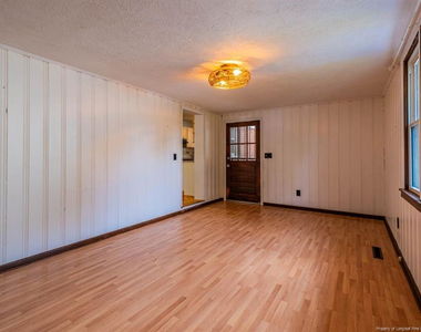 1115 Faison Avenue - Photo Thumbnail 12