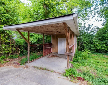 1115 Faison Avenue - Photo Thumbnail 17