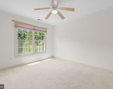 14204 Cervantes Avenue - Photo Thumbnail 13