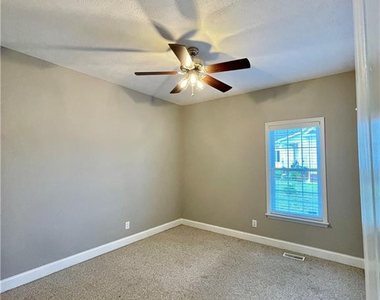 108 Canyon Court - Photo Thumbnail 22