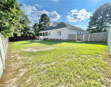 108 Canyon Court - Photo Thumbnail 46