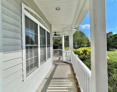 108 Canyon Court - Photo Thumbnail 3