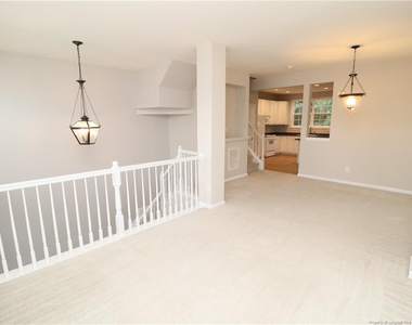 8120 Upper Lake Drive - Photo Thumbnail 10