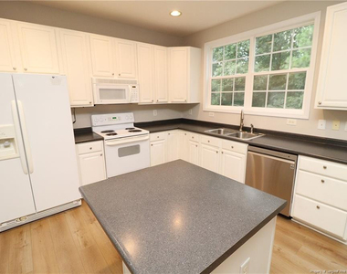 8120 Upper Lake Drive - Photo Thumbnail 13