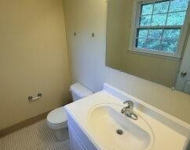 6518 Jamaica Court - Photo Thumbnail 21