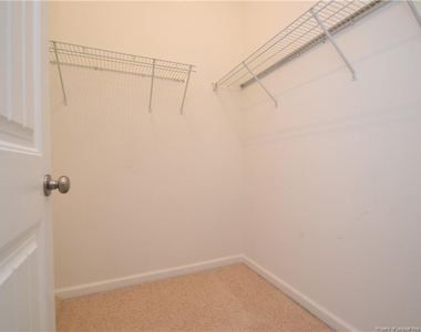 208 Irving Way - Photo Thumbnail 26