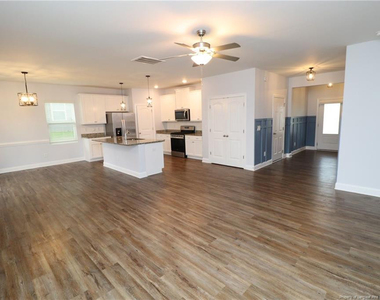 7413 Cornett Way - Photo Thumbnail 3