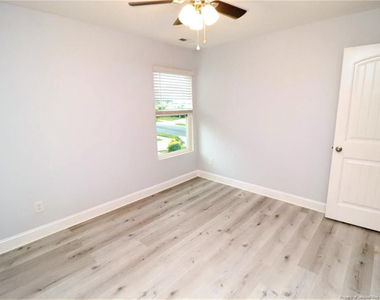 7413 Cornett Way - Photo Thumbnail 28
