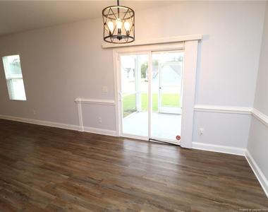 7413 Cornett Way - Photo Thumbnail 12