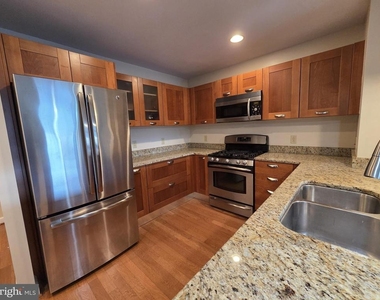 5750 Bou Avenue - Photo Thumbnail 1